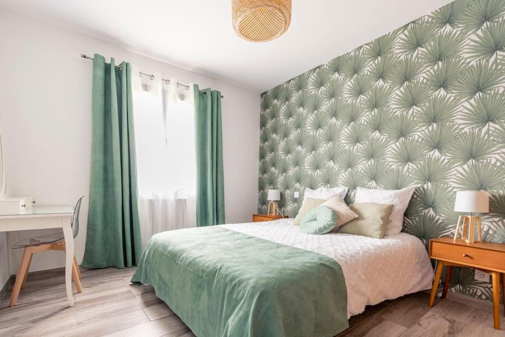 Villa Des Rives Du Tarn Avec Jacuzzi Montans エクステリア 写真