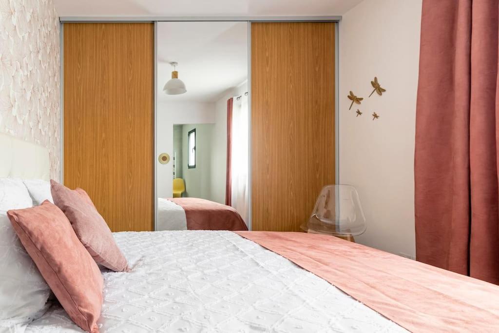 Villa Des Rives Du Tarn Avec Jacuzzi Montans エクステリア 写真