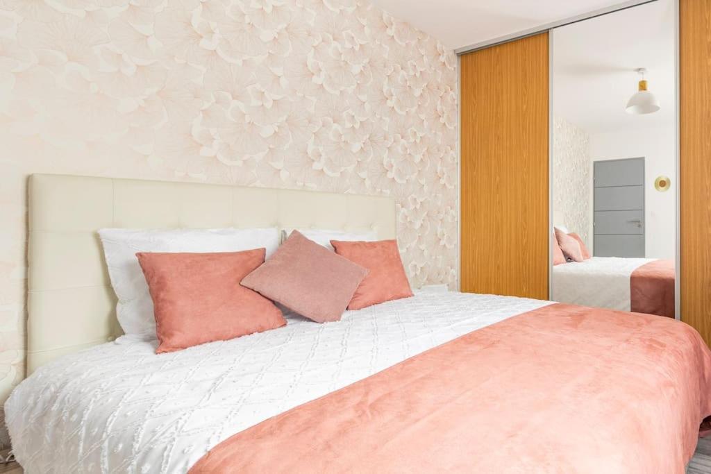 Villa Des Rives Du Tarn Avec Jacuzzi Montans エクステリア 写真