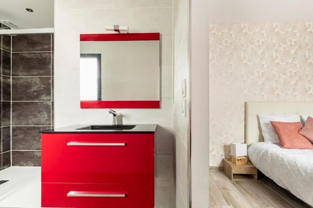 Villa Des Rives Du Tarn Avec Jacuzzi Montans エクステリア 写真